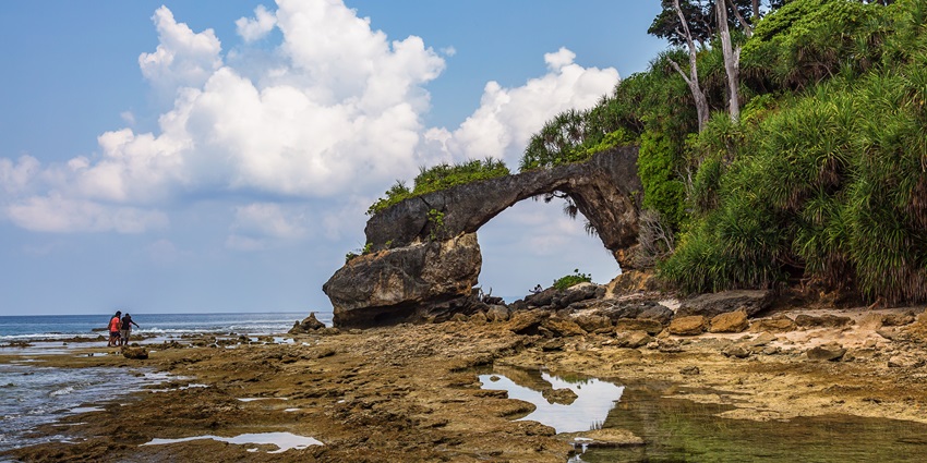 Exploring nature’s marvel structure is one of the top things to enjoy in Neil Island