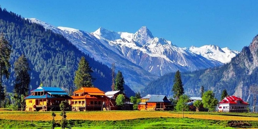 Neelum valley, surrounded by the Himalayas, one of the most scenic places to visit in India.