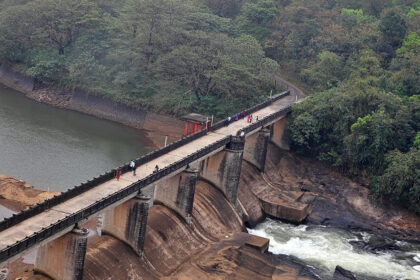 Thenmala Dam presents one of the most spectacular places to visit in Thenmala.