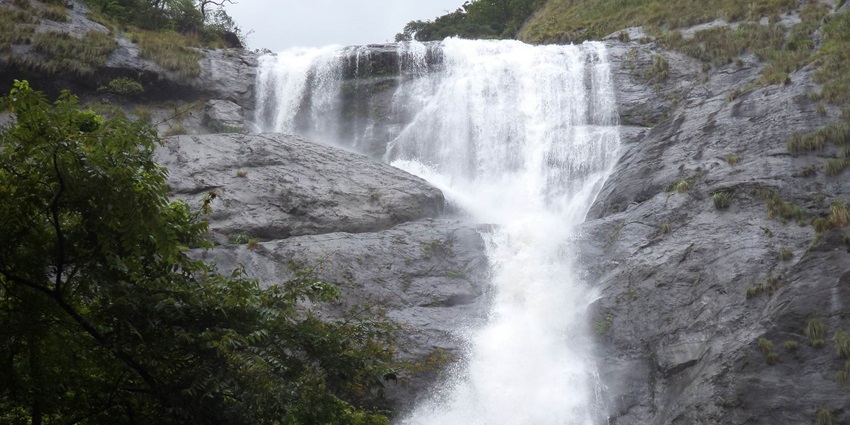 Witness the stunning Palaruvi Waterfalls, near the Jatayu Earth's Centre, Kerala, India.