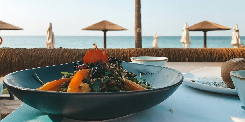 Guitar Island Beach has various food outlets that can offer you lip-smacking delicacies.