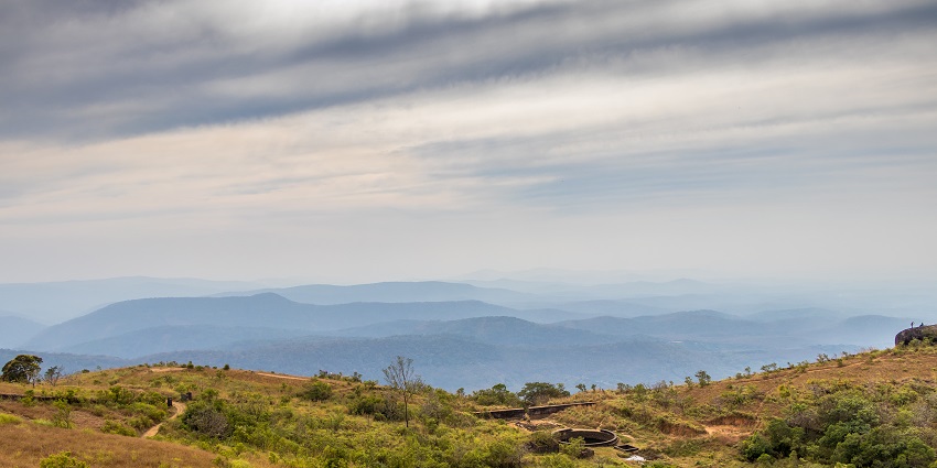 Serene hilltop with panoramic views and green surroundings - hill stations near Thrissur