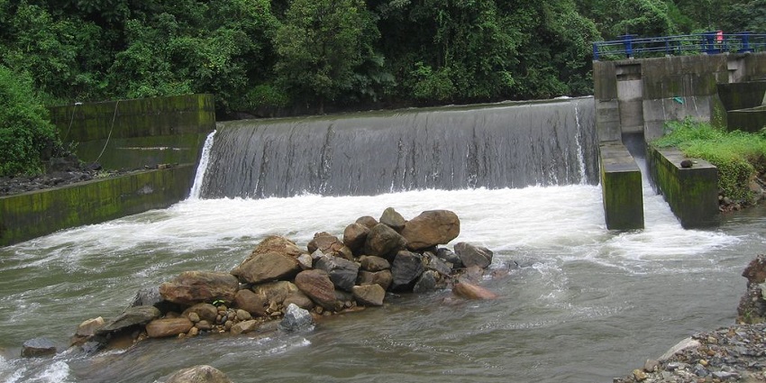 Panoth Weir is a small diversion dam in village of Vilangad - explore Vilangad Village