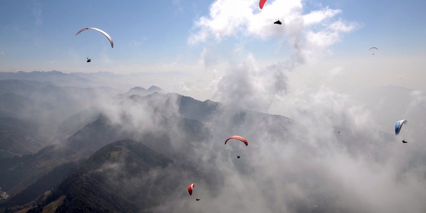 Enthralling adventure to come by in Bir best Gluding site in the clouds