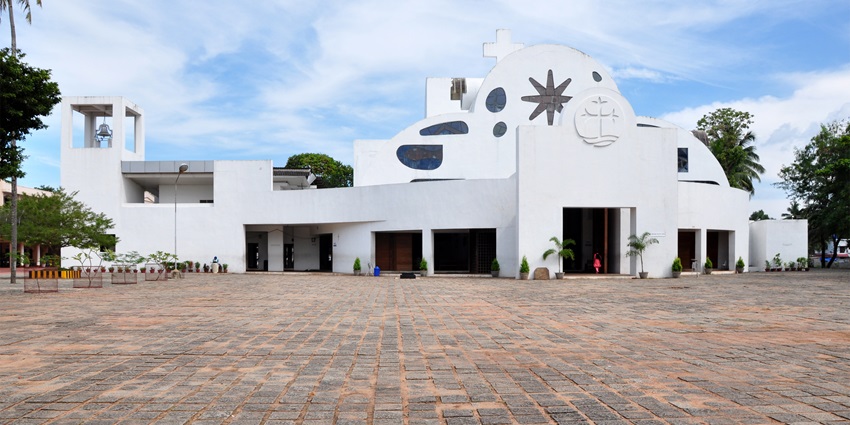 Parumala Church is one the most astonishing places to visit in Chengannur for all.