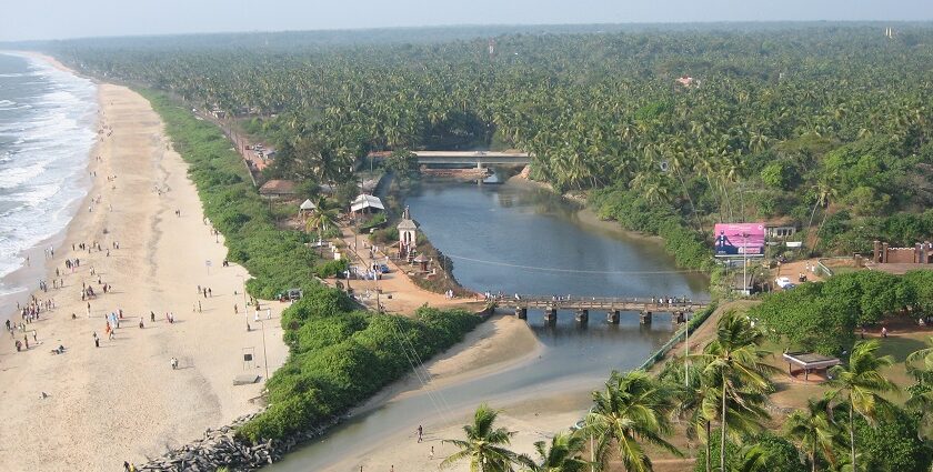 Aerial view of Payyambalam beach- a scenic spot on your places to visit near Kannur list