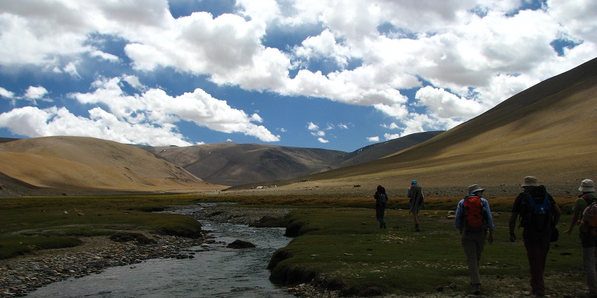 Trek through scenic landscapes of Bungus Valley in Kashmir for a thrilling experience.