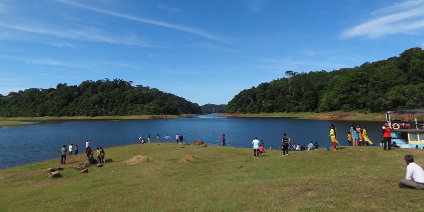 Enjoy exciting boat cruises on the serene waters of Periyar Lake, Kerala, India.