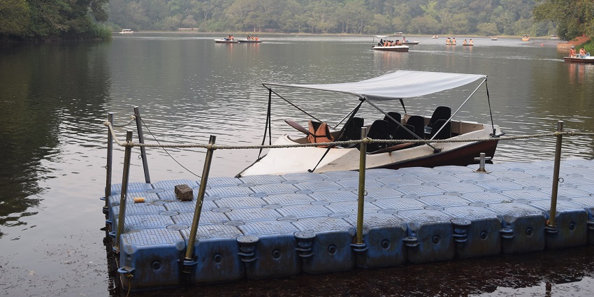 Pookode Lake is one of the best places to visit near Muthanga Wildlife Sanctuary, Kerala.