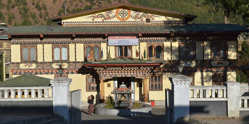 This emporium, across the Pookode Lake, is a display for the talent and creativity of local artisans .