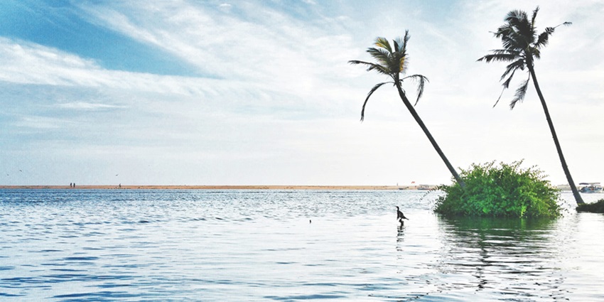 One of the most isolated beaches near Munnar