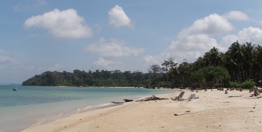 Enjoy a scenic vacation filled with breathtaking landscapes at the top beaches in Port Blair