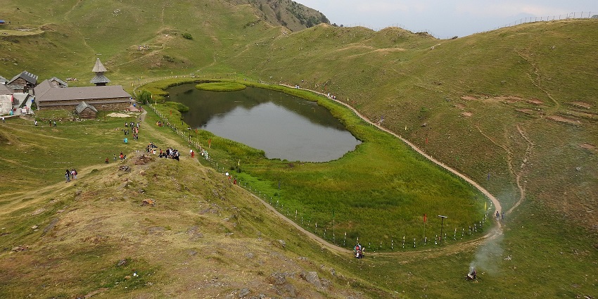 Prashar lake view and temple, trek near the lake is one of the best things to do in Kullu