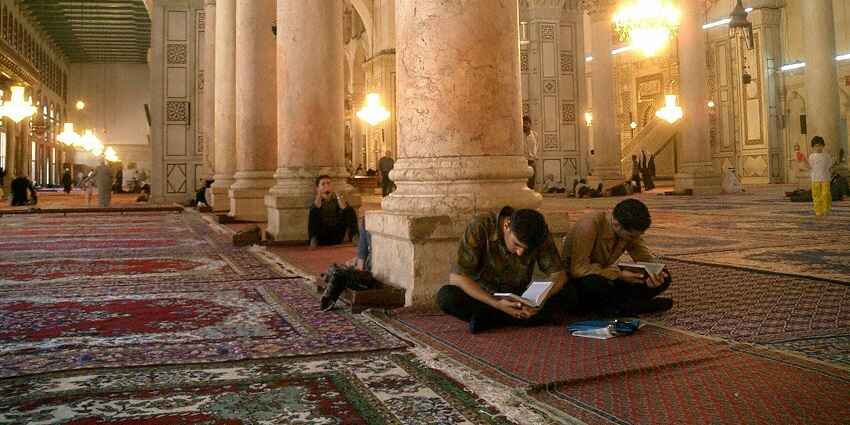 One of the 5 daily prayers happening at the Jumeirah Mosque