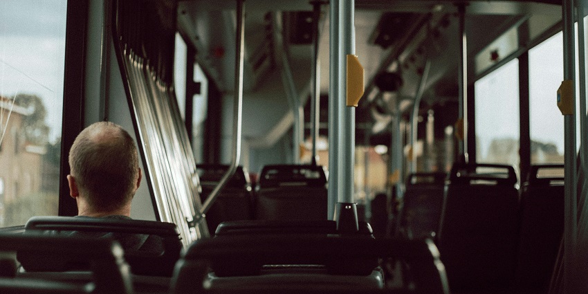 Hop on a public transport of your choice to reach the attraction sans any hassle.