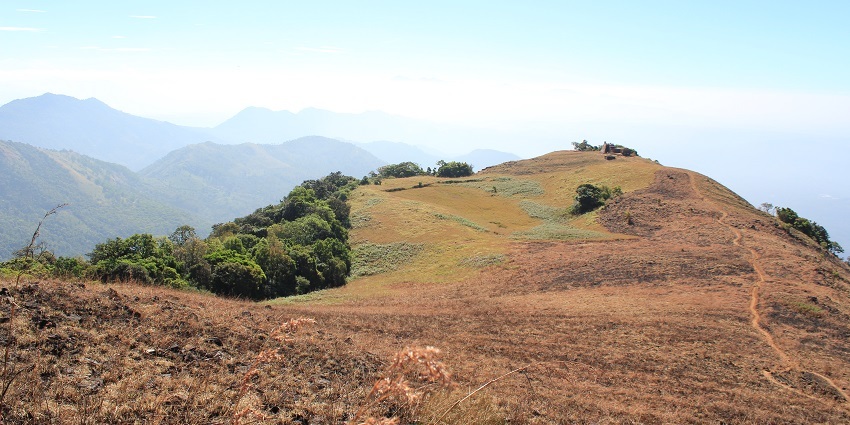 The Pythal mala Hills are one of the most adventurous places to visit near Kannur