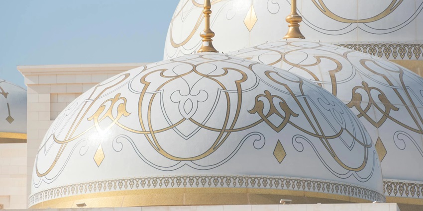 Qasr Al Watan, an architectural marvel, is one of the best places to visit in Abu Dhabi.