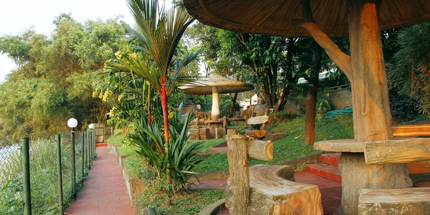 Resorts near the Power House Waterfalls provide another dimension of beautiful landscapes to get immersed in.