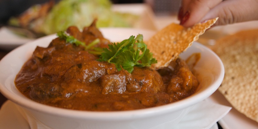 Savour delicious Kashmiri dishes like Rogan Josh at the local dhabas in J&K