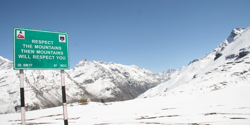 See the breathtaking views at the Rohtang pass, on your trip Hadimba Temple in Manali.