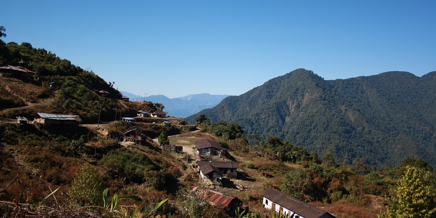 View of a small settlement on the Roing-Mayodia road - places to visit in north east India