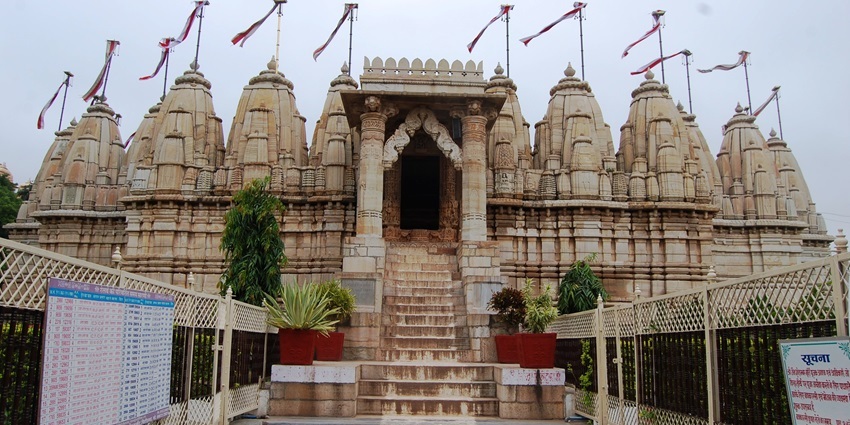 Sathis Deori Temple is one of the religious places to visit near Chittorgarh Fort.