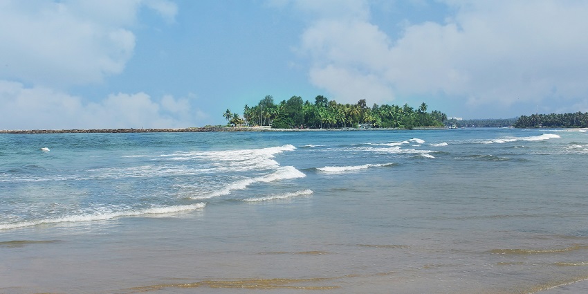 Seashore Homely Stay is one of the most serene places to visit to enjoy Alleppey nightlife.