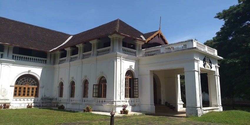 The Shakthan Thampuran Palace is a famous tourist attraction in Thrissur, Kerala