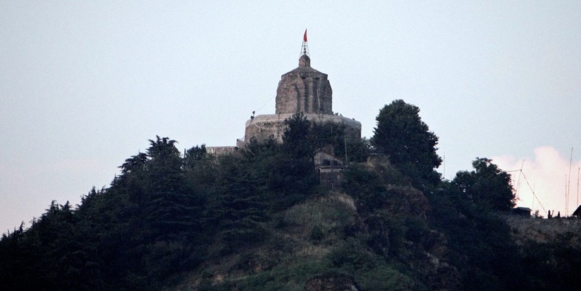 The view of sacred Shankaracharya Temple on a hill, offering panoramic views of Srinagar.