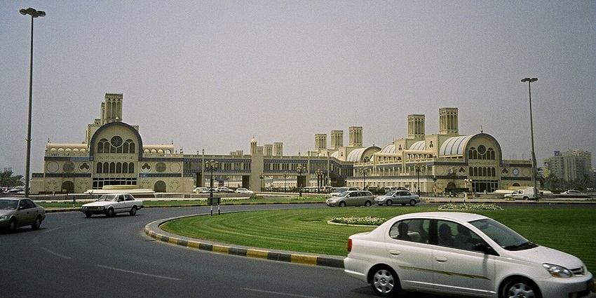 Shopping at the central market is one of the best things to do in Sharjah when you visit.
