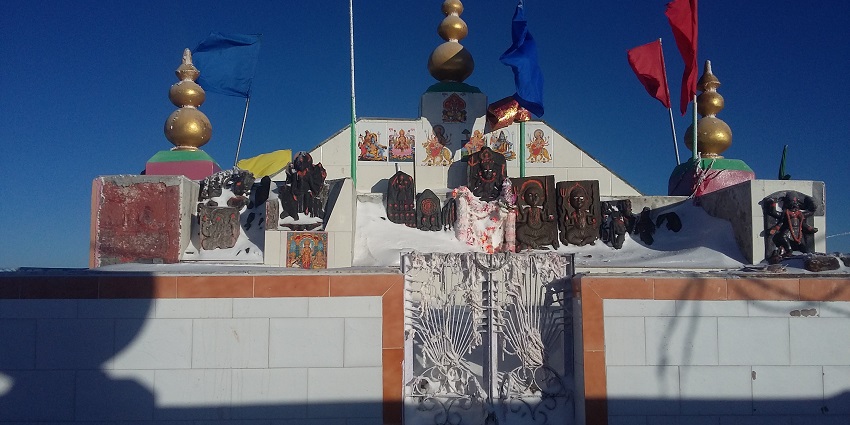 For spirituality, Shikari Devi Temple is one of the best places to visit near Mandi. Viewers of this file can see comments and suggestions
