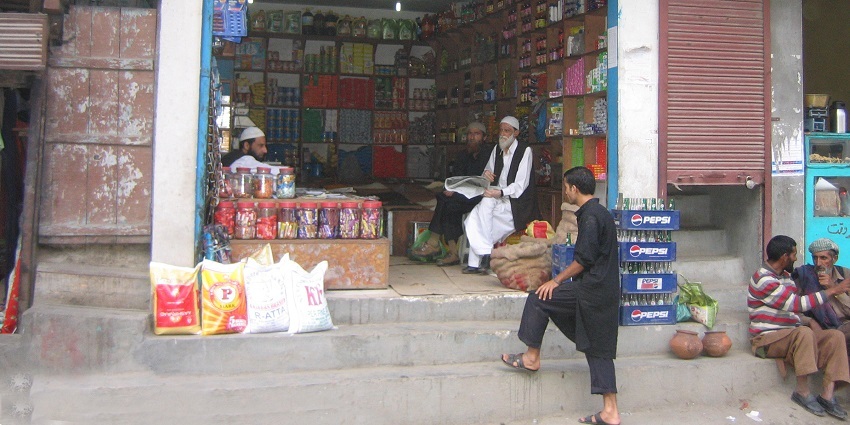 Your list of things to do in Patnitop cannot be complete without indulging in shopping.