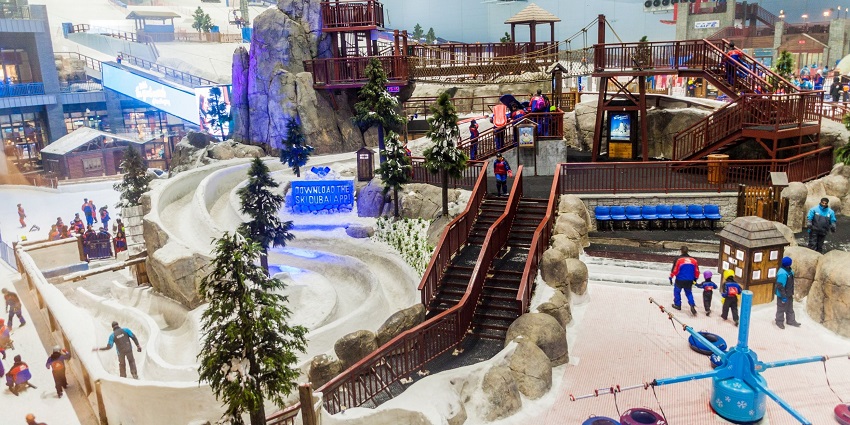 Ski Dubai offers a myriad of activities like skiing and snowboarding to enjoy with family.