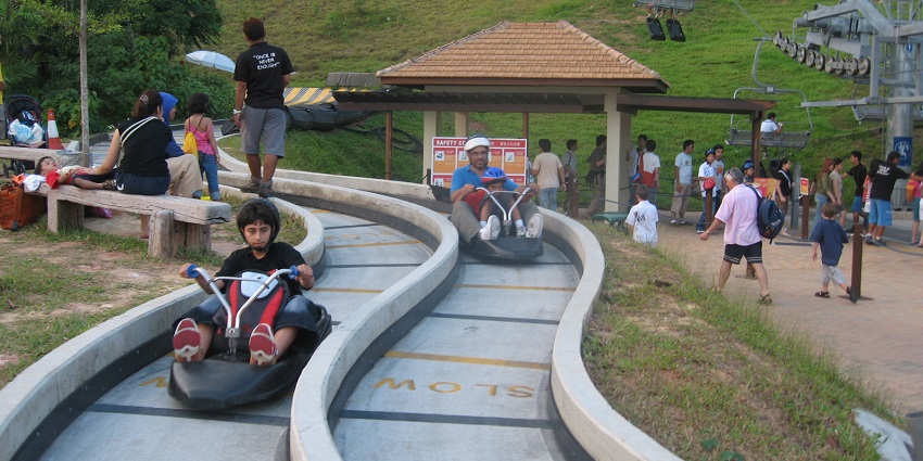 Ride the exciting luge tracks and take a scenic skyride at the Skyline Luge Sentosa.