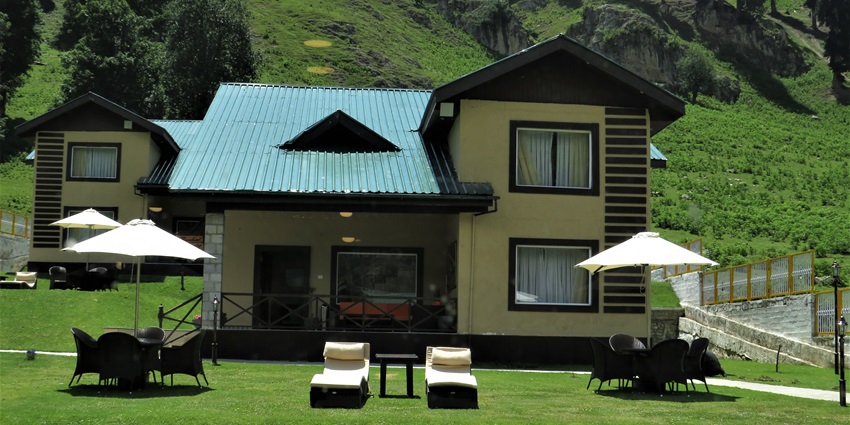 The beautiful home at Sonmarg surrounded by lush green mountains - near Amarnath Temple