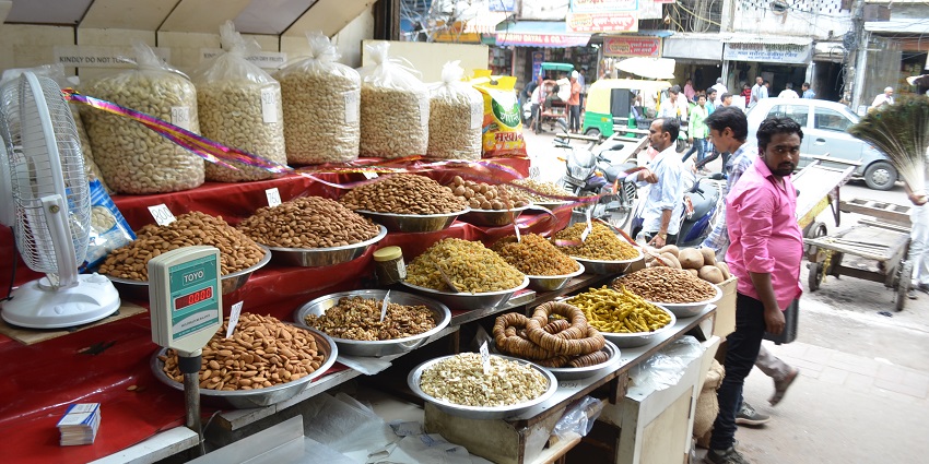 Explore the famous spice market in Kumily while exploring Thekkady Wildlife Sanctuary.