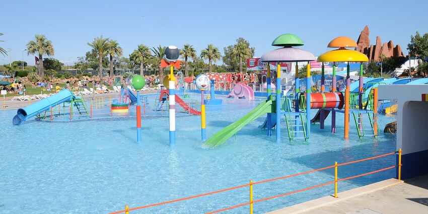 Scenic Rides of Waterparks - The best water parks in Dubai, UAE