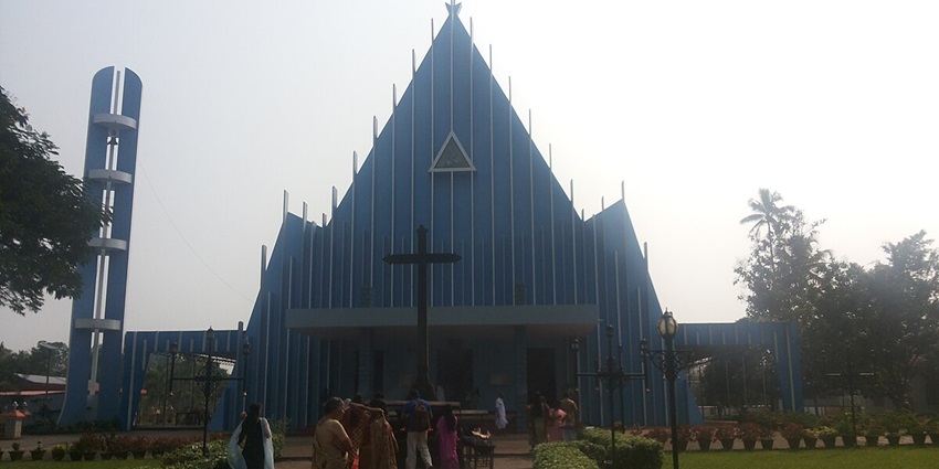 This church is a significant site for the local Christian community and a place of worship and solace.