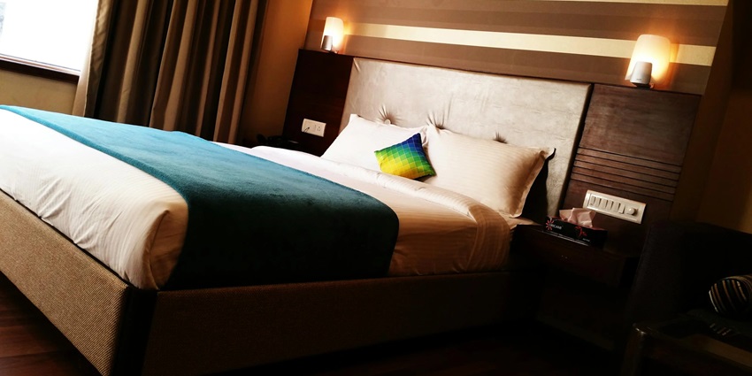 Opt for a comfortable stay in Gulmarg during your visit to the wildlife sanctuary.