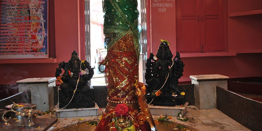 Sudh Mahadev Temple is a popular and sacred place for tourists visiting Jammu& Kashmir.