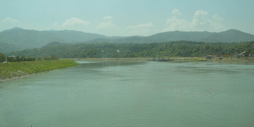 Admirable lake visit in Mandi