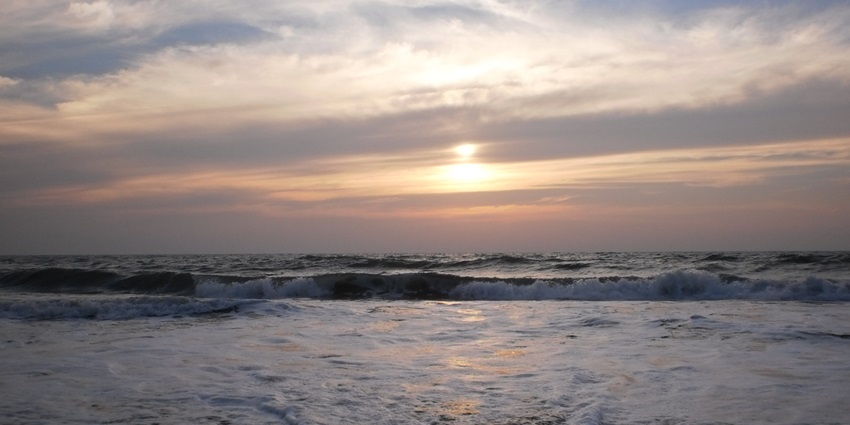Enjoy stunning sunset views at one of the most beautiful beaches in Kochi, Kerala.