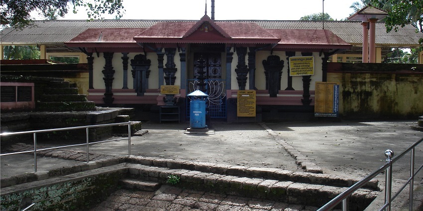 Beautiful image of scenic Thirunavaya Temple in the Malappuram district, Kerala