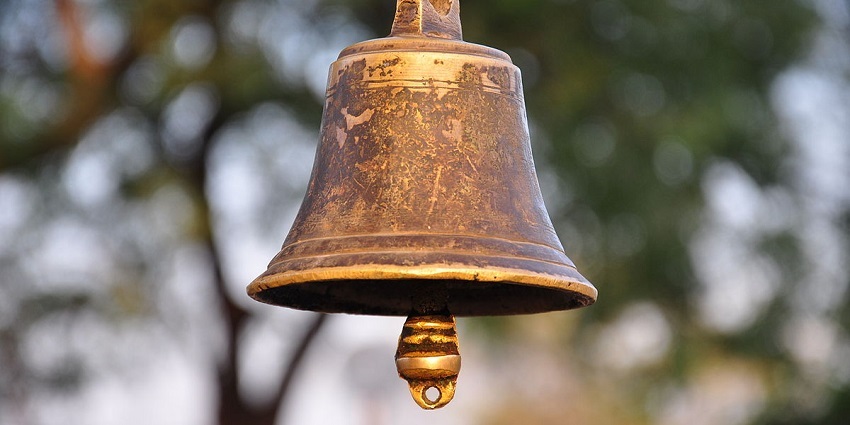 Seek blessings from Thiruvallam Parasurama Temple, one of the places for the Kovalam trip.