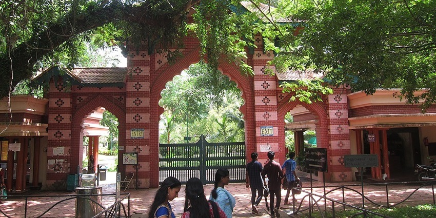 Explore the diverse flora and fauna residing in the Thiruvananthapuram Zoo in Kerala