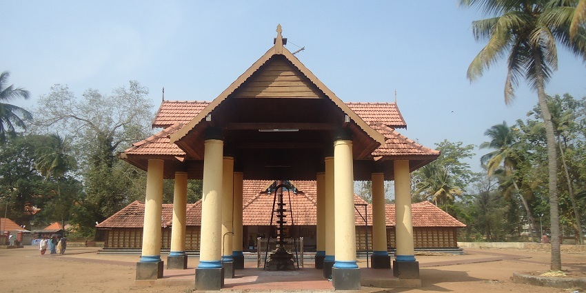 Thikkara temple is the religious place on your itinerary of places to visit in Kochi in november