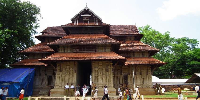 Image of the popular Thrissur Pooram, with tourists wandering around