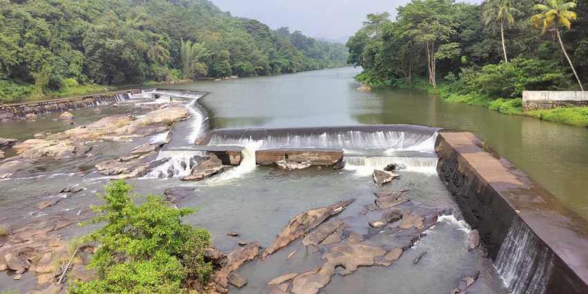 Scenic water body with green surroundings - places to visit near Narangathode Waterfall