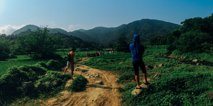 The dense forests at the Power House Waterfalls render an exciting experience for trekking.