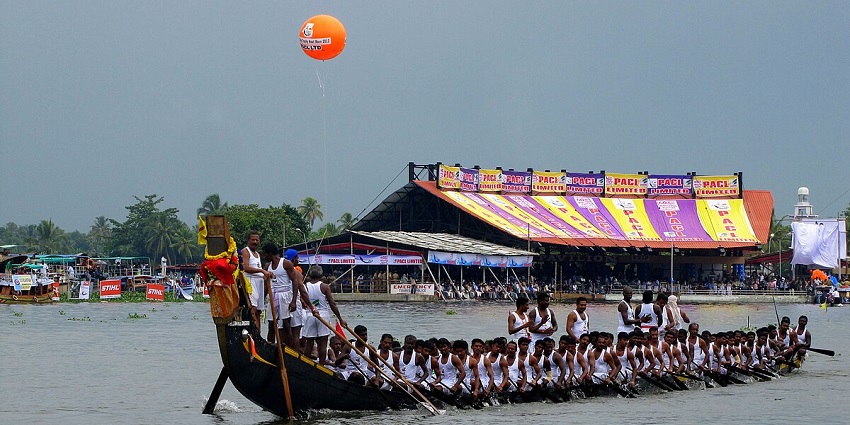 Attend the Boat Race on Vembanad Lake - one of the best things to do in Alleppey
